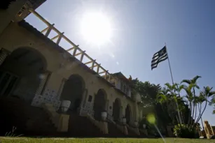 Imagem ilustrativa da imagem Botafogo anuncia demissão em massa