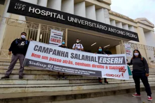 Imagem ilustrativa da imagem Greve de trabalhadores no Hospital Antônio Pedro, em Niterói