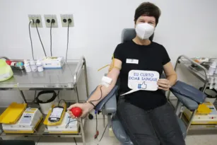 Imagem ilustrativa da imagem Campanha Niterói Solidária faz apelo por doação de sangue no Hemonit