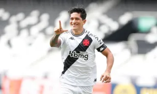 Imagem ilustrativa da imagem Vasco sai na frente do Botafogo em decisão da Taça Rio