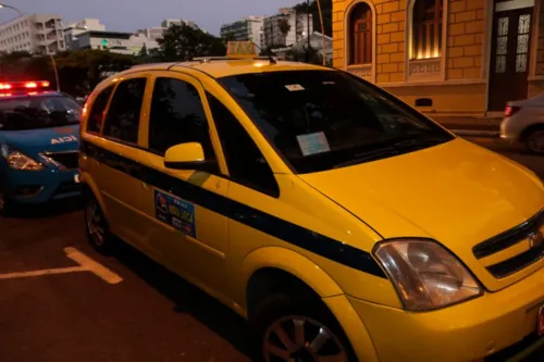 Imagem ilustrativa da imagem Traficantes do Rio que apoiariam comparsas em Niterói são presos