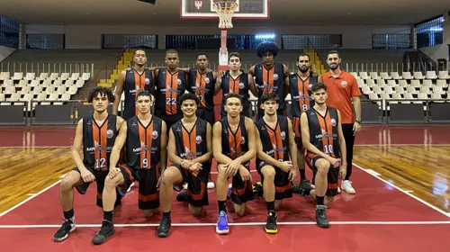 Imagem ilustrativa da imagem Time de basquete de Niterói sonha em conquistar a Copa Sul-Americana