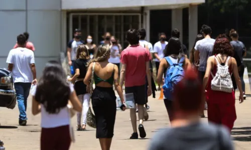 Estudantes de todo Brasil, fazem o segundo dia de prova do Enem (Exame Nacional do Ensino Médio