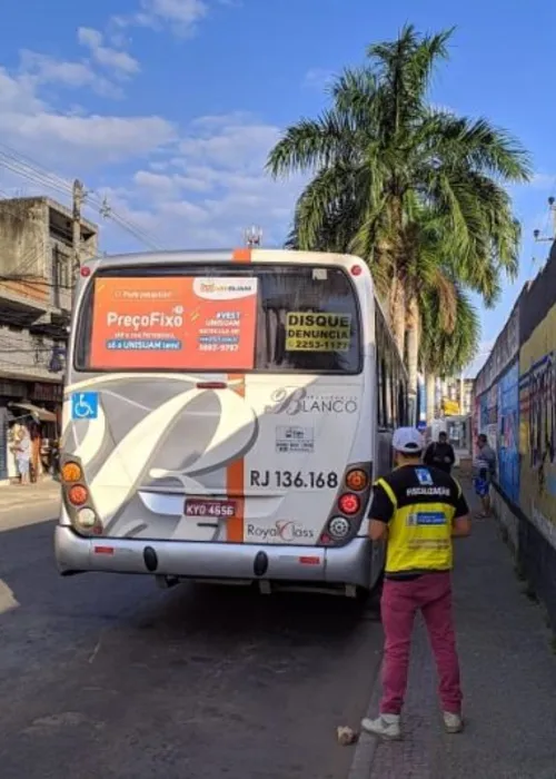 Imagem ilustrativa da imagem Ônibus intermunicipais autuados em diferentes regiões do Rio