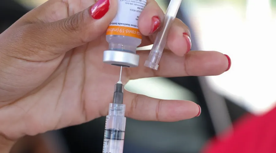 Imagem ilustrativa da imagem Vacinação contra Covid-19 suspensa em Saquarema por falta de doses