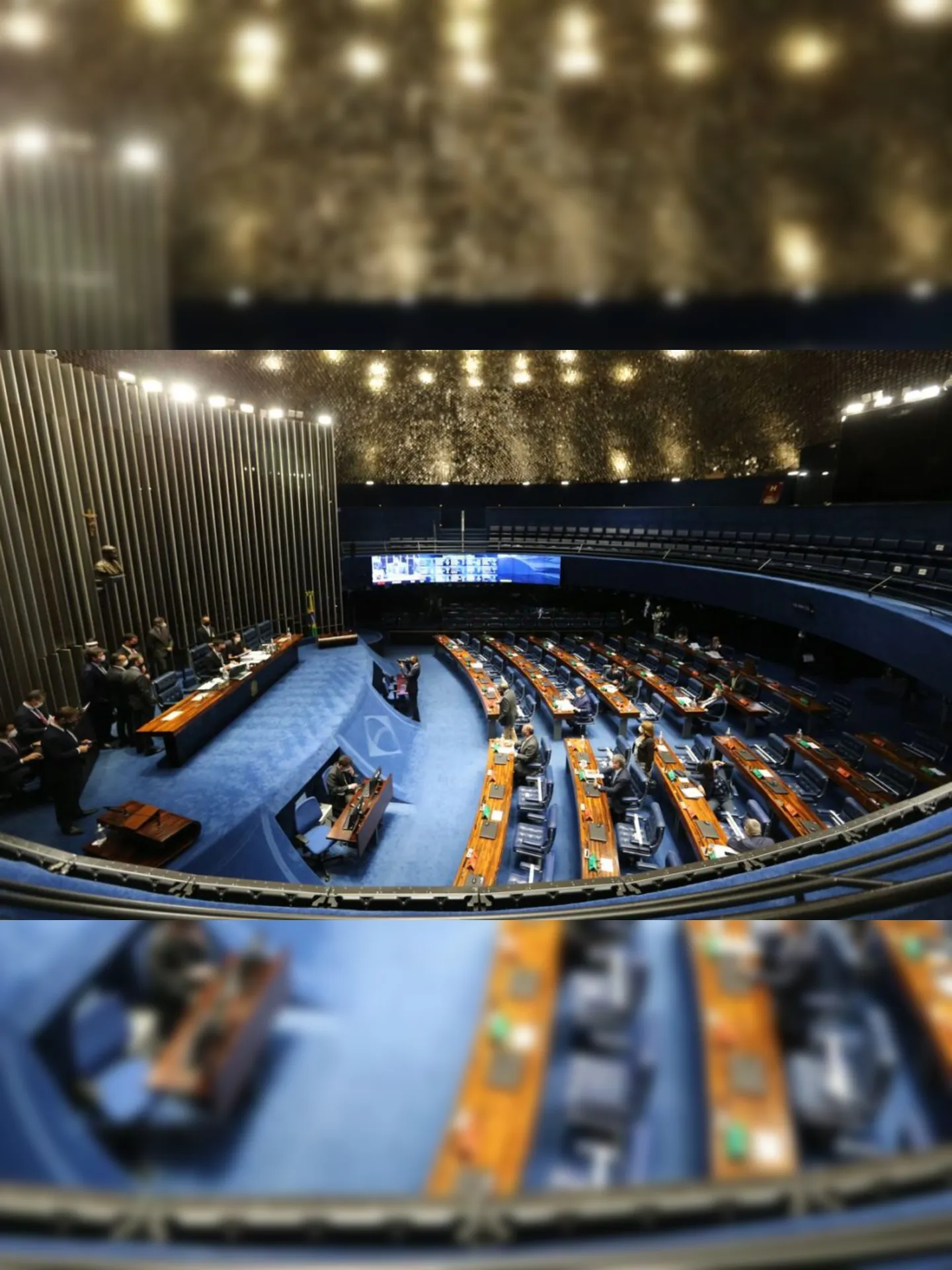 Plenário do Senado Federal durante sessão deliberativa ordinária semipresencial.