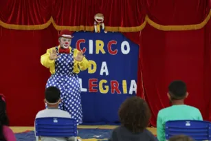 Imagem ilustrativa da imagem Circo nas Escolas faz a alegria da criançada em São Gonçalo