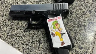 Imagem ilustrativa da imagem Detidos com armas de brinquedo dentro de ônibus em Maricá