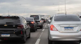 Imagem ilustrativa da imagem Acidente com moto deixa um ferido na Ponte Rio-Niterói