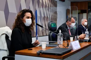 Imagem ilustrativa da imagem Médica nega em CPI conversa com ministro da Saúde sobre cloroquina