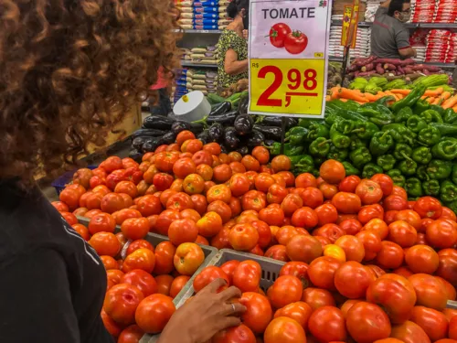 Imagem ilustrativa da imagem Variação de até 30% no preço de alimentos em supermercados de Niterói