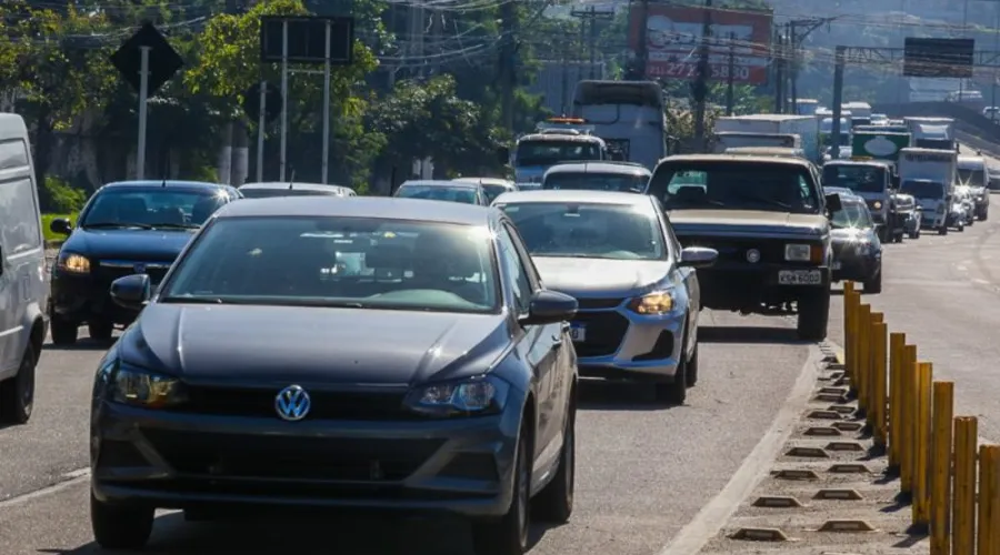 Imagem ilustrativa da imagem Motoristas enfrentam trânsito intenso em Niterói e São Gonçalo