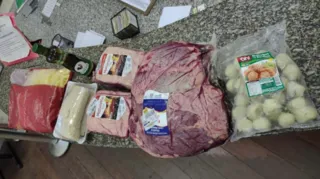 Imagem ilustrativa da imagem Polícia prende acusado de furtar carnes e 'cancela churrasco' em Niterói