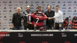 Imagem ilustrativa da imagem Flamengo visita o Defensa y Justicia na estreia de Renato Gaúcho