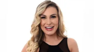 Imagem ilustrativa da imagem 'Não sou bolsominion arrependida, vou votar nele', diz Andressa Urach