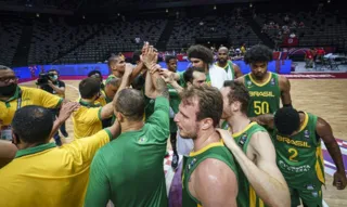 Imagem ilustrativa da imagem Seleção Brasileira de basquete a uma vitória da vaga olímpica