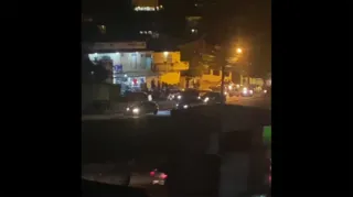 Imagem ilustrativa da imagem Assaltantes provocam pânico entre motoristas na RJ-106 em São Gonçalo