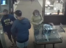 Imagem ilustrativa da imagem Câmeras flagram roubo em loja de shopping no Centro de Niterói
