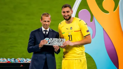 Imagem ilustrativa da imagem PSG confirma a contratação do melhor jogador da Eurocopa