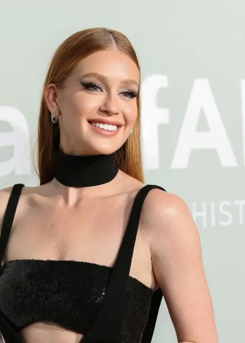 Imagem ilustrativa da imagem Marina Ruy Barbosa brilha em tapete vermelho do amfAR Gala, em Cannes