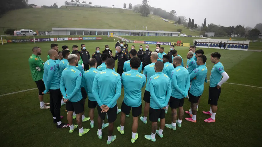 Imagem ilustrativa da imagem Em setembro, Seleção tenta manter liderança nas Eliminatórias da Copa