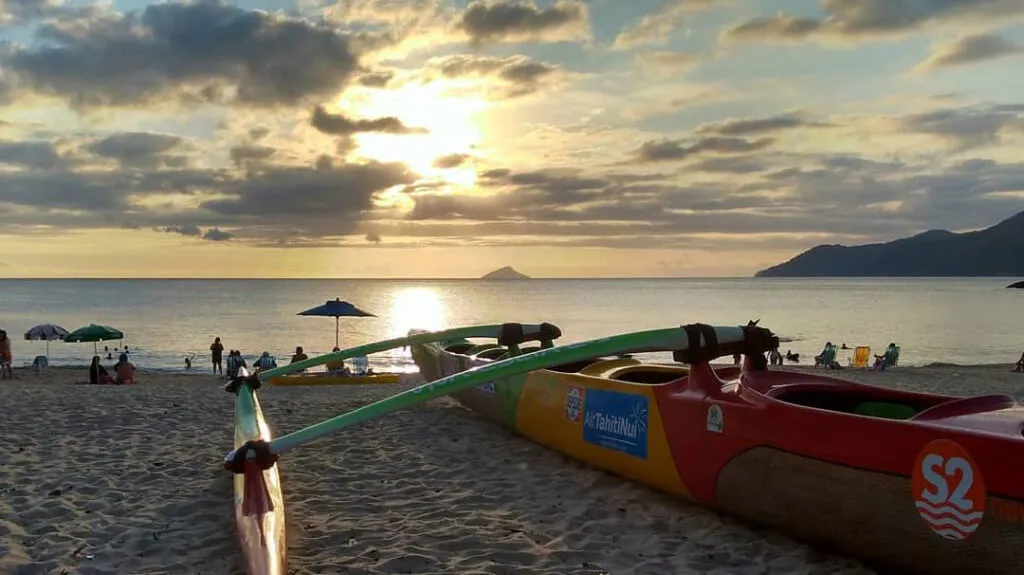 Imagem ilustrativa da imagem Niterói recebe Campeonato Nacional de Canoa Havaiana Longa Distância