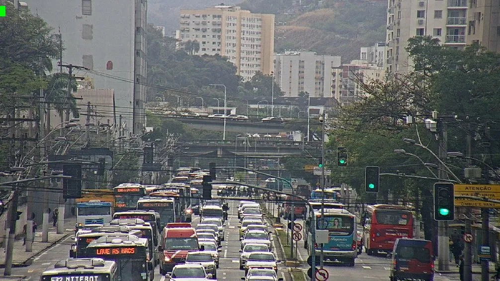 Imagem ilustrativa da imagem Manhã de trânsito lento nas principais vias de Niterói e São Gonçalo