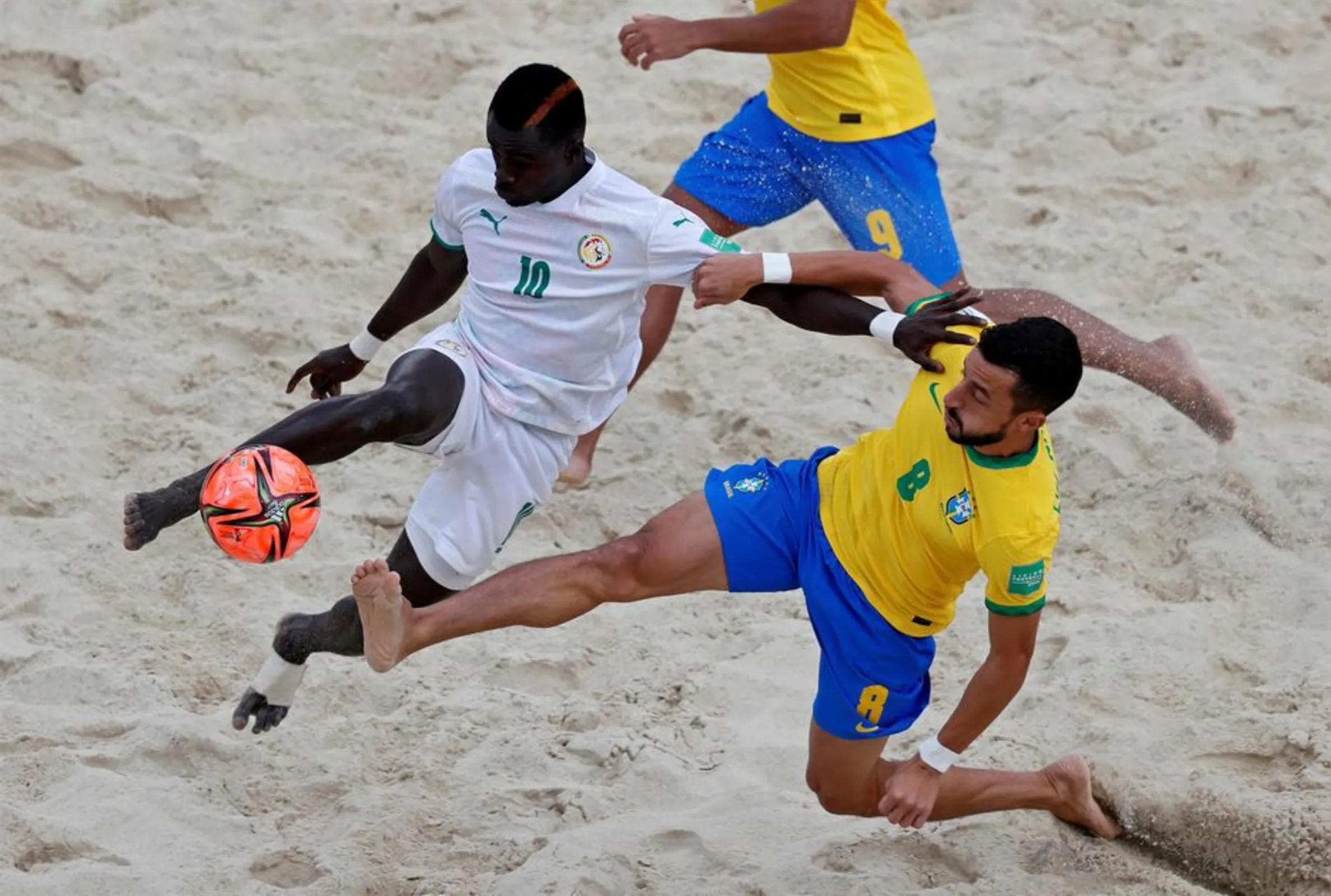 Imagem ilustrativa da imagem Fim do sonho do hexa: Brasil cai para Senegal e está fora da Copa do Mundo