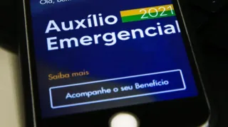 Imagem ilustrativa da imagem Caixa paga auxílio para beneficiários do Bolsa Família