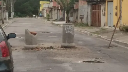 Imagem ilustrativa da imagem Polícia retira barricadas em ruas de São Gonçalo