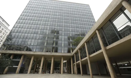 O Palácio Gustavo Capanema, no centro do Rio, tem suas fachadas restauradas.