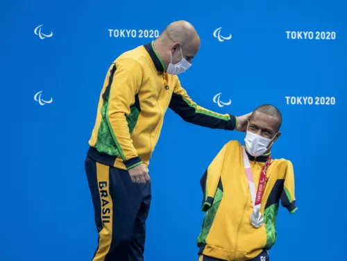 Imagem ilustrativa da imagem Paralímpiada: Brasil conquista medalhas na natação