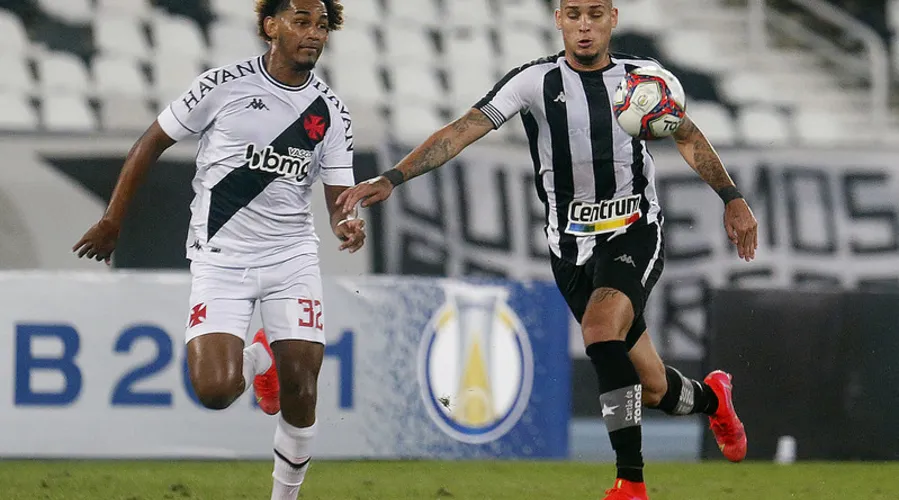 Imagem ilustrativa da imagem Clube europeu formaliza proposta e deve levar centroavante do Botafogo