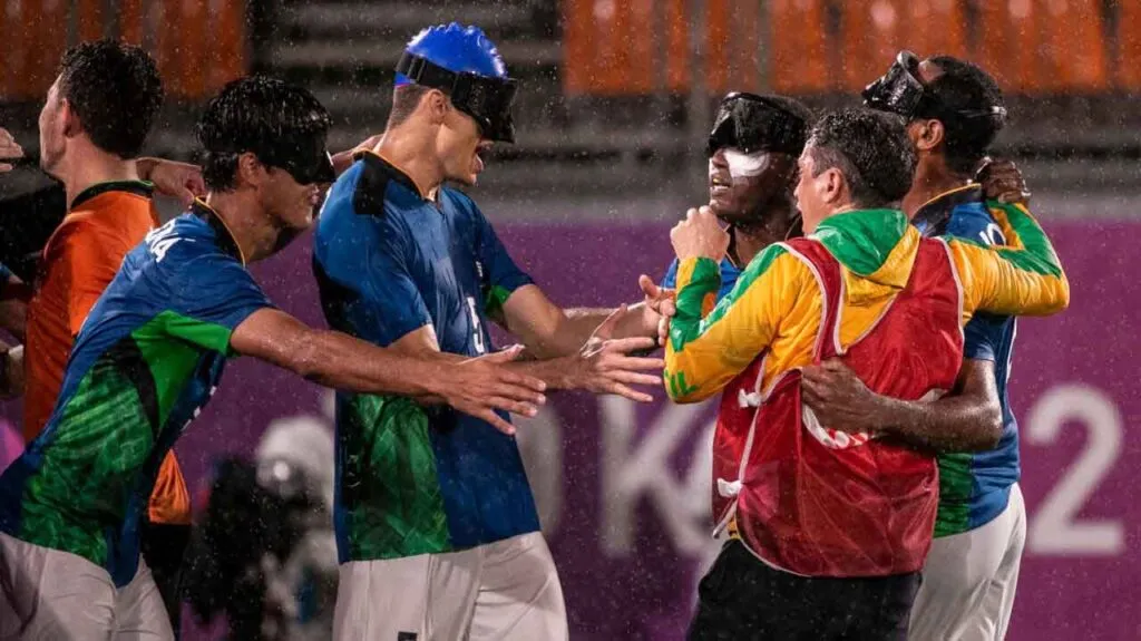 Imagem ilustrativa da imagem Paralimpíada: Brasil vence Marrocos e faz final contra Argentina no Futebol de 5