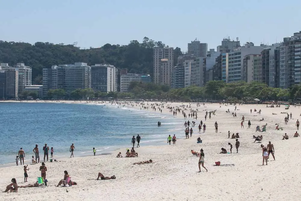 Imagem ilustrativa da imagem Praias abertas o dia todo sem uso de máscaras em Niterói