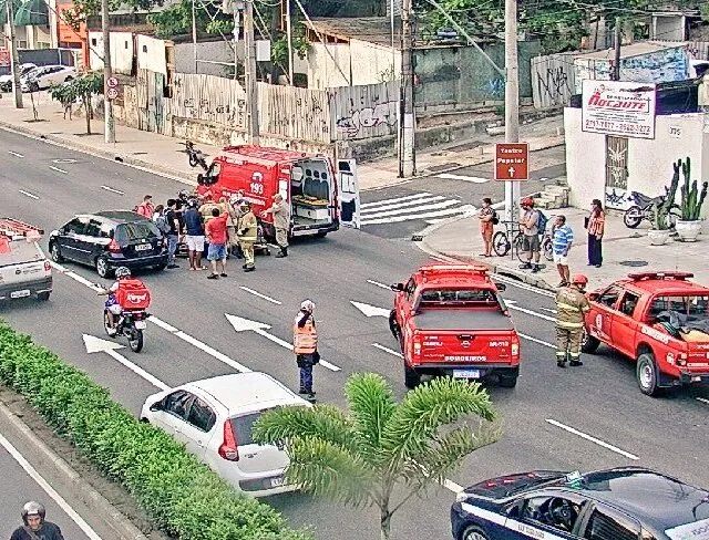 Imagem ilustrativa da imagem Acidente com moto deixa uma pessoa ferida na Zona Sul de Niterói