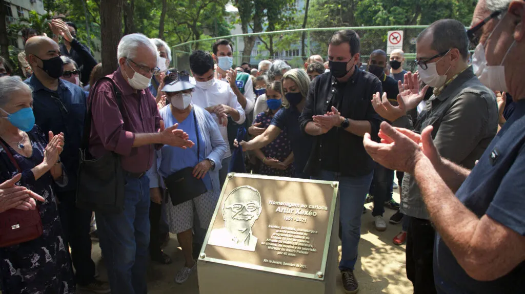 Imagem ilustrativa da imagem Prefeitura do Rio inaugura placa em homenagem ao jornalista Artur Xexéo