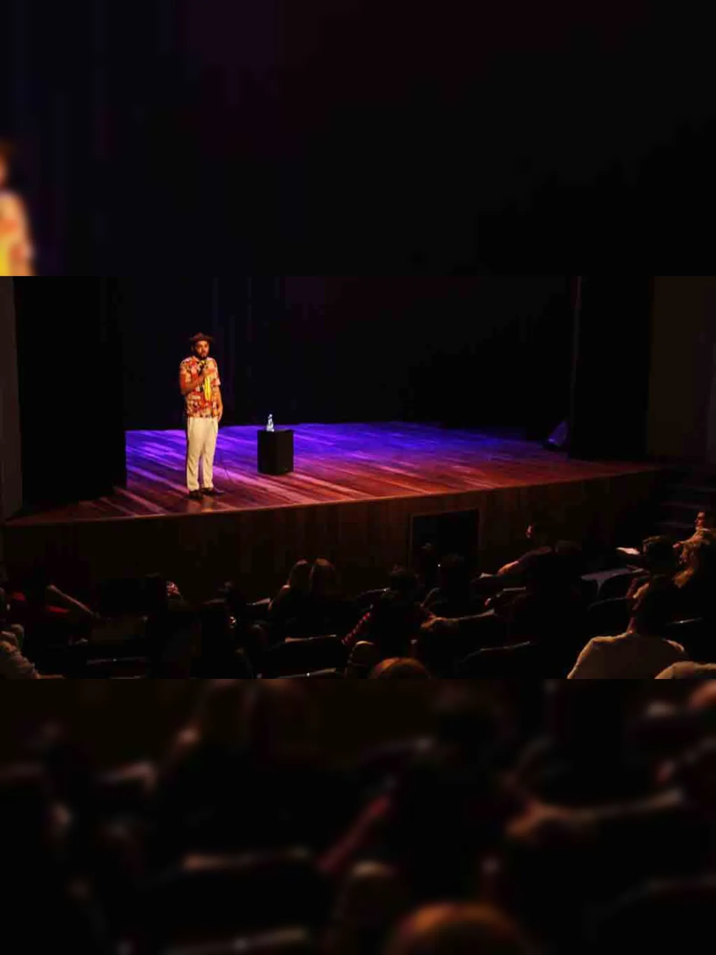 Imagem ilustrativa da imagem Teatro Municipal de São Gonçalo recebe show do humorista Matheus Ceará