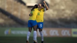 Imagem ilustrativa da imagem Brasil vence Argentina novamente e amplia freguesia sobre as hermanas