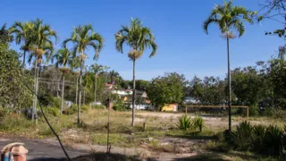 Imagem ilustrativa da imagem Praça em Maria Paula abandonada após promessa de obras