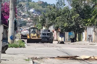 Imagem ilustrativa da imagem Ação da Polícia Militar retira cerca de 50 barricadas em SG