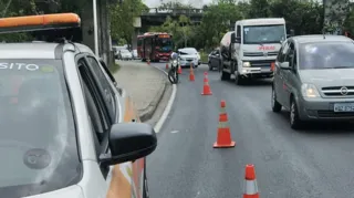 Imagem ilustrativa da imagem Ciclista fica gravemente ferido após acidente em Niterói