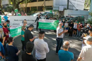 Imagem ilustrativa da imagem Desmatamento devido à construção gera protesto de moradores na Tijuca