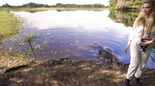 Imagem ilustrativa da imagem Fernanda Keulla visita safari e quase vira comida de jacaré no Pantanal