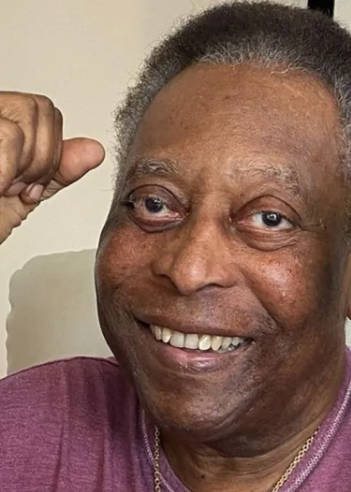 Imagem ilustrativa da imagem Pelé tem alta de CTI, mas segue tratamento em hospital de São Paulo