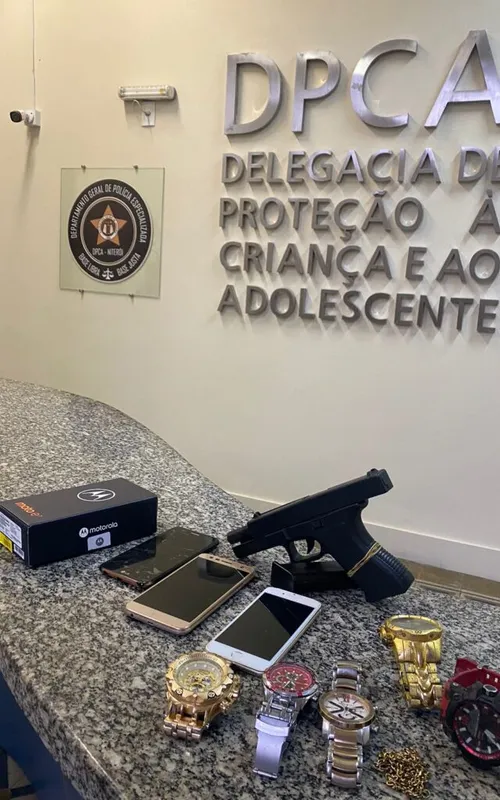 Imagem ilustrativa da imagem Adolescente apreendido por associação ao tráfico em Niterói