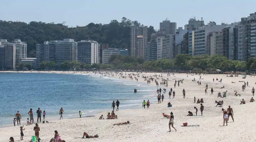 Imagem ilustrativa da imagem Praias abertas o dia todo sem uso de máscaras em Niterói