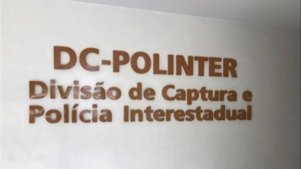 Imagem ilustrativa da imagem Polícia Civil prende advogada do líder de facção criminosa do Rio de Janeiro