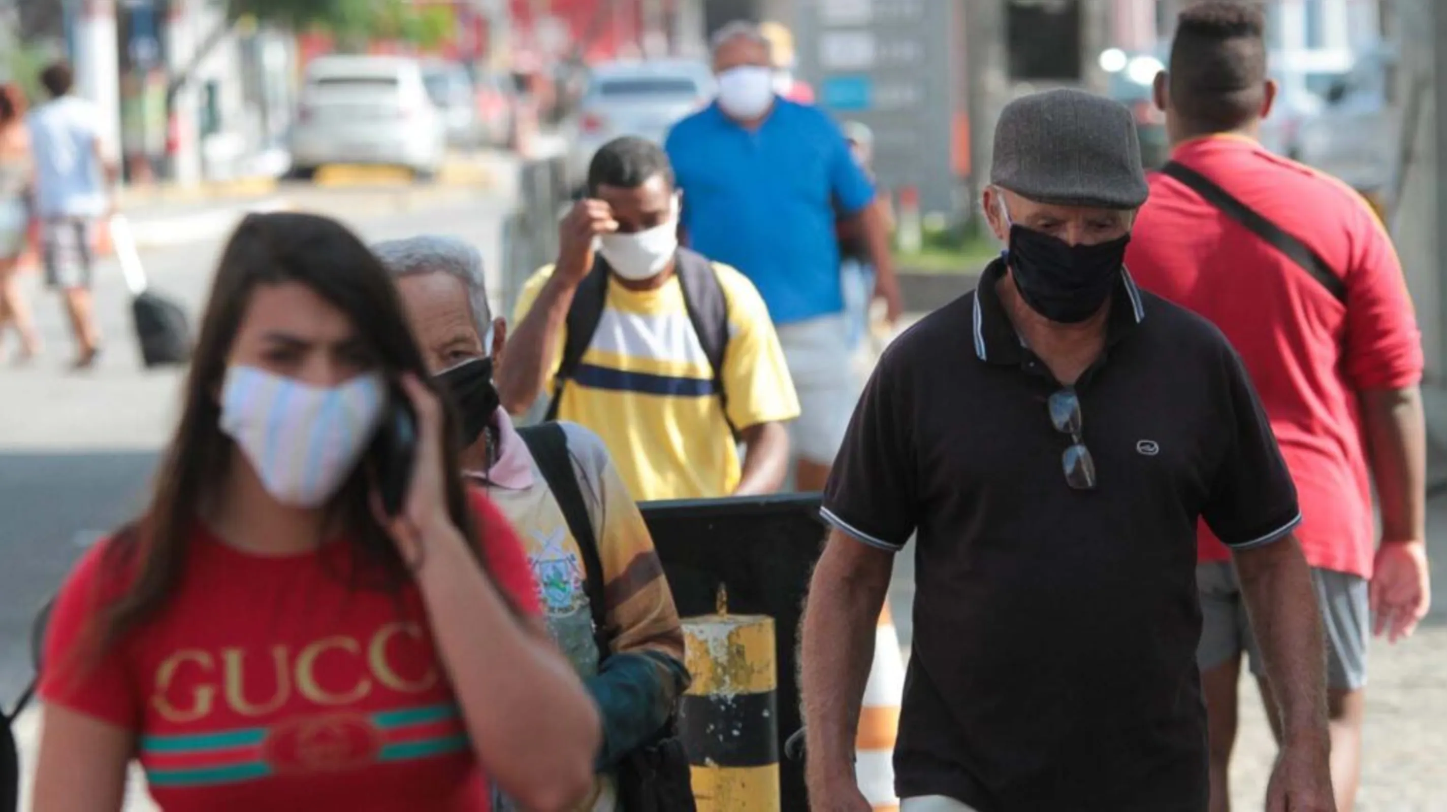 Imagem ilustrativa da imagem Prefeituras divergem sobre flexibilização do uso de máscaras