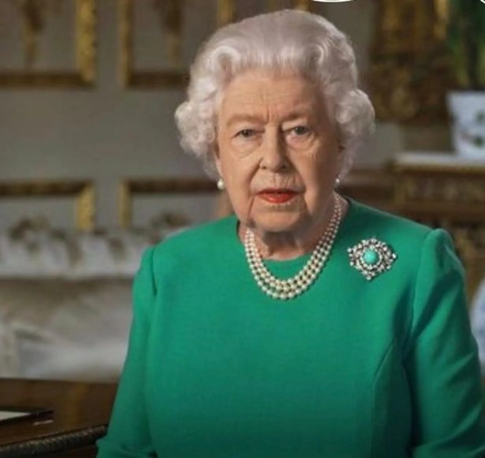 Imagem ilustrativa da imagem Rainha Elizabeth II recusa prêmio de "Velhinha do Ano"